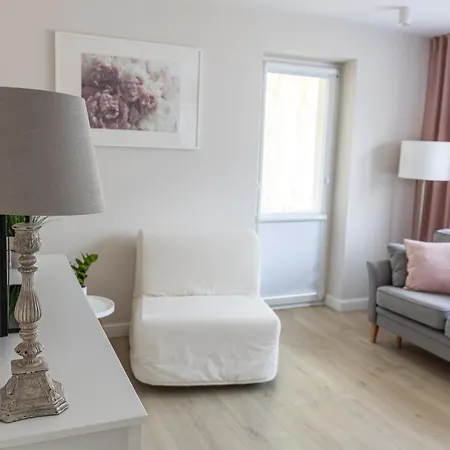 Przytulny Obok Jasnej Góry By Renters Apartamento