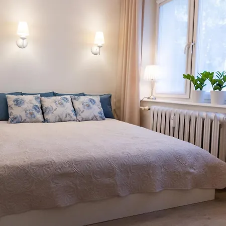 Przytulny Obok Jasnej Gory By Renters Apartment *