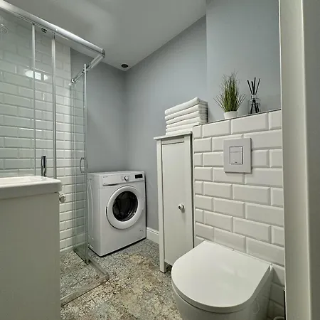 Apartment Przytulny Obok Jasnej Gory By Renters Czestochowa